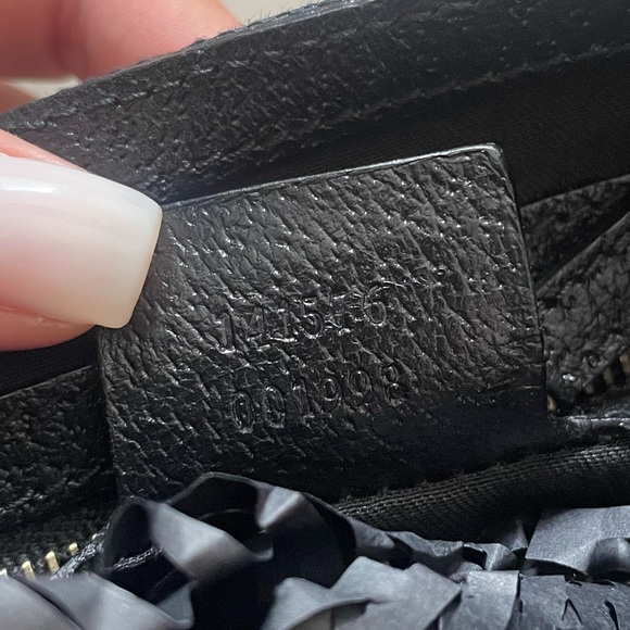 VINTAGE Mini Gucci Jackie with Gold Hardware - Picture 9 of 9